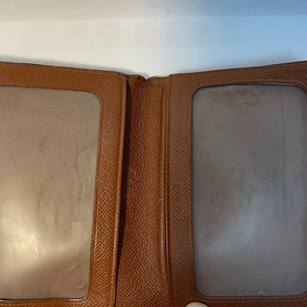 Louis Vuitton Porte 2 Cartes Monogram Canvas Slim ID Wallet - Preowned